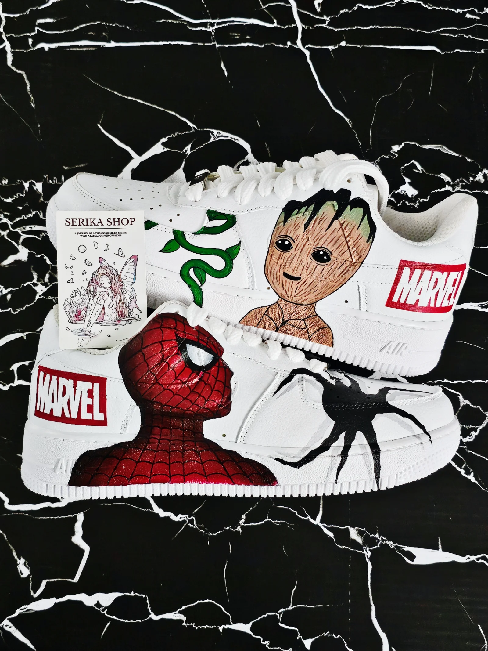 کفش Marvel